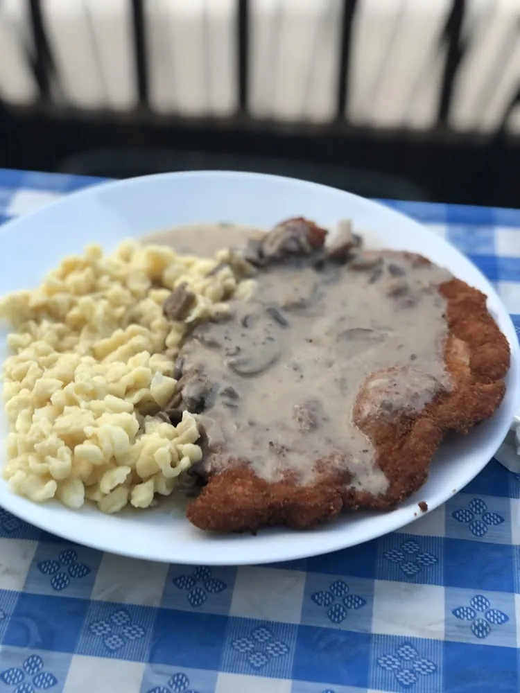 Jägerschnitzel with Spatzle